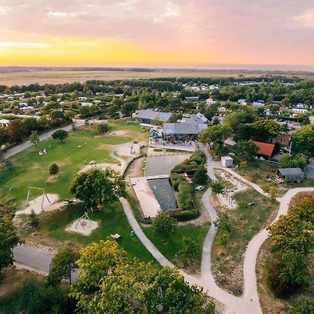 Vakantiepark De Klepperstee Ouddorp Exteriör bild