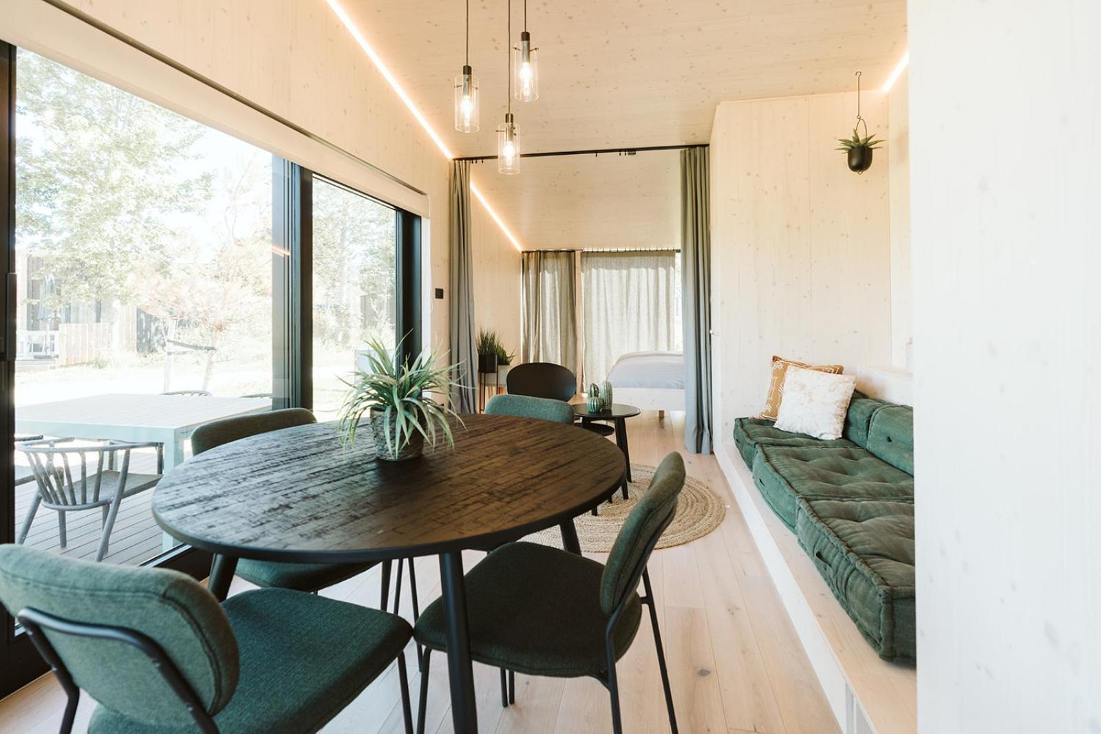 Vakantiepark De Klepperstee Ouddorp Rum bild
