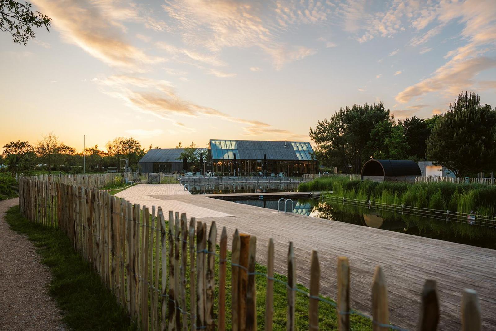 Vakantiepark De Klepperstee Ouddorp Exteriör bild